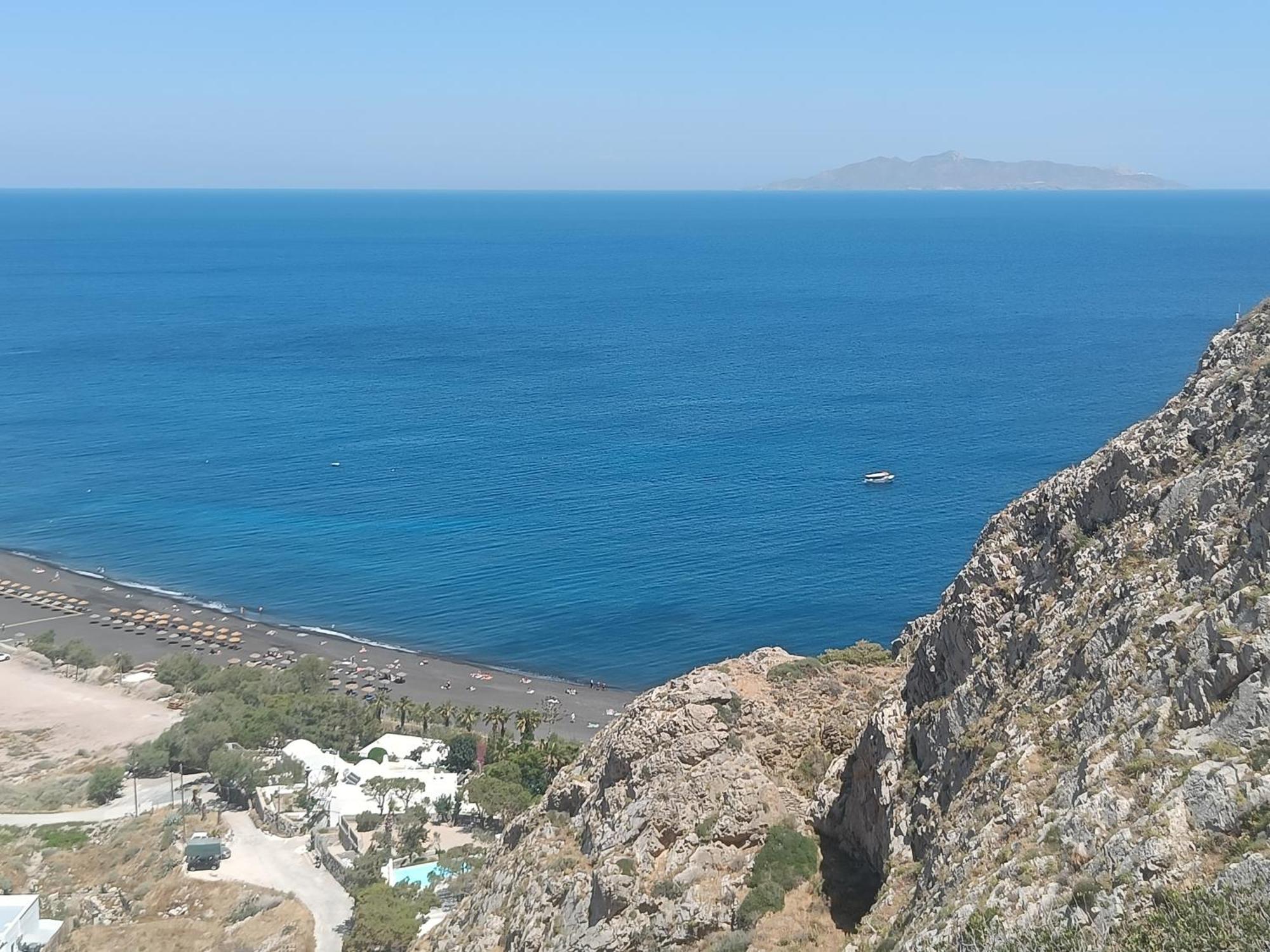 Ancient Thera Apartments Камари Экстерьер фото